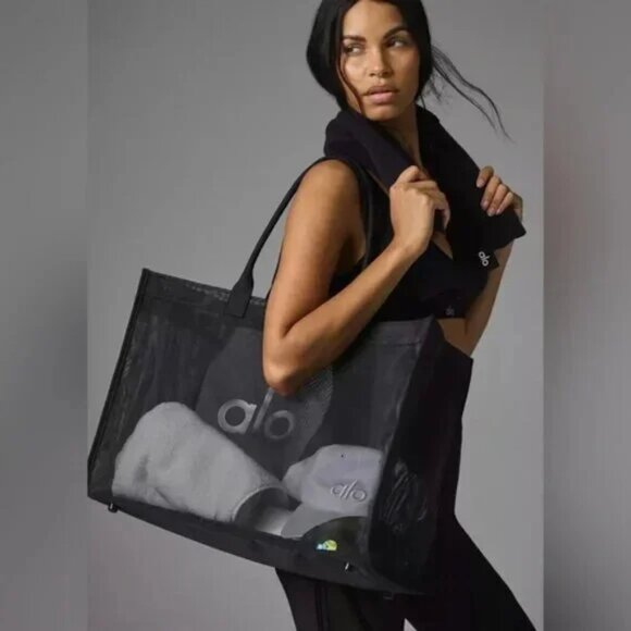 ALO YOGA SHEER TOTE BAG BLACK - Picture 1 of 4